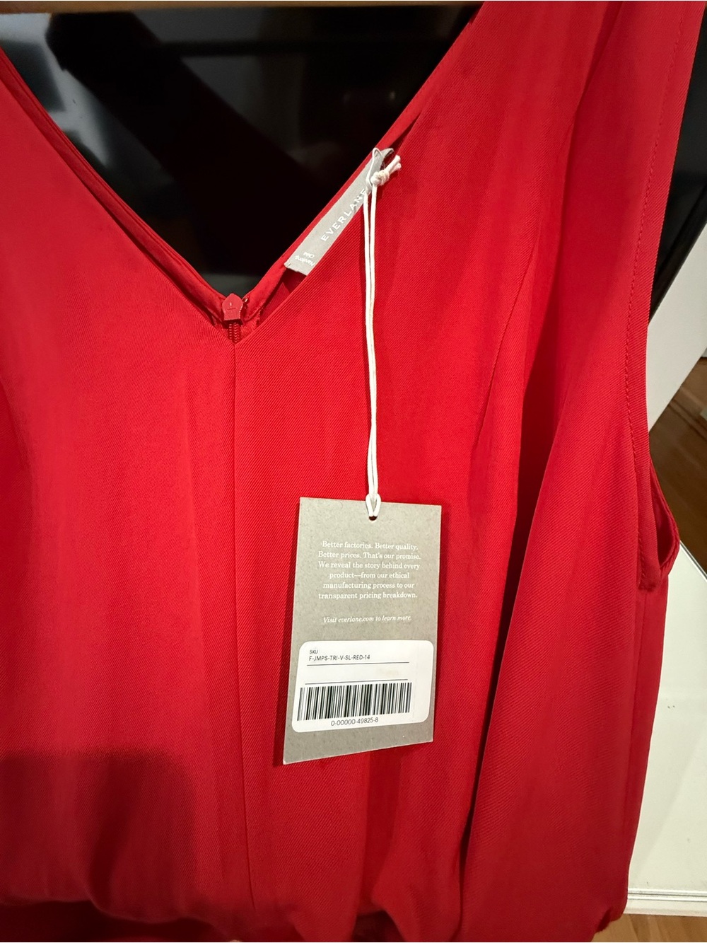Everlane Red Sleeveless V-Neck Belted Jumpsuit - Picture 4 of 7